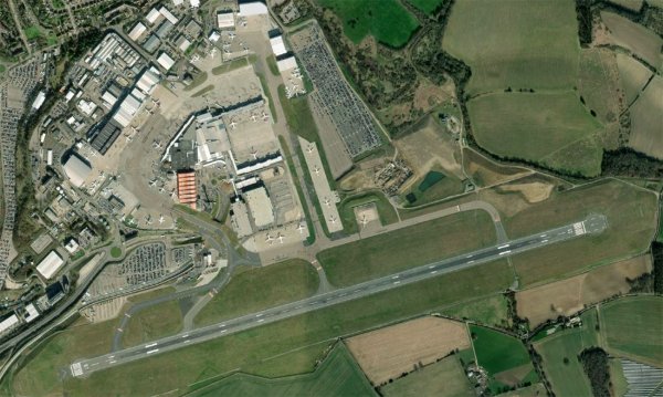 Satellite view of Luton Airport